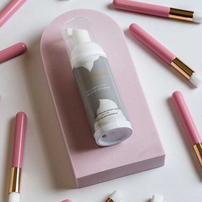 CamoufLash Eyelash Extensions Clean Mousse Shampoo (60ml) with Brush